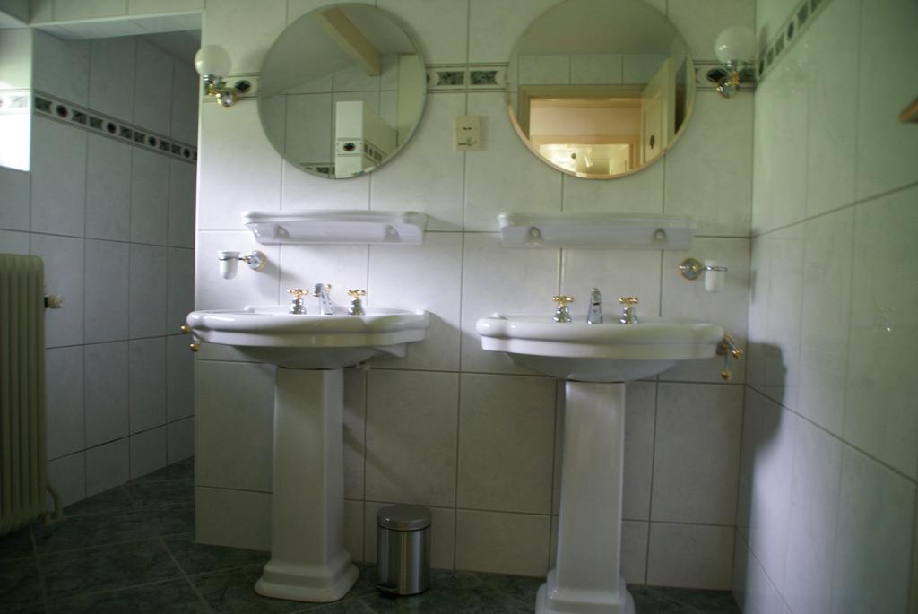 B&B Atelier Maarbeek Hellendoorn Ruang foto
