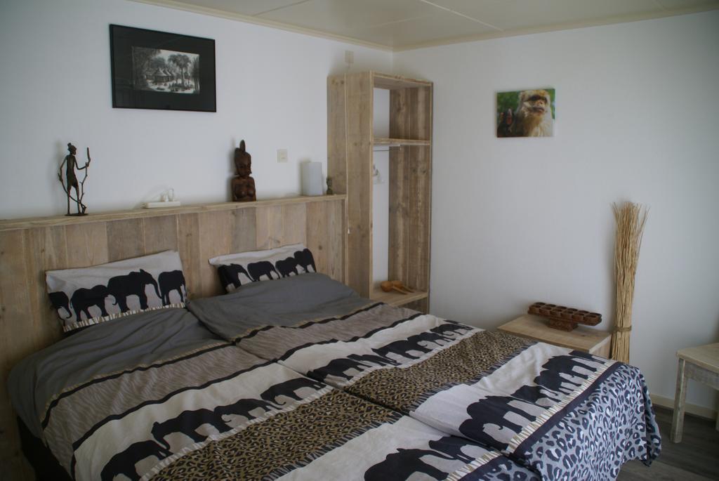 B&B Atelier Maarbeek Hellendoorn Ruang foto
