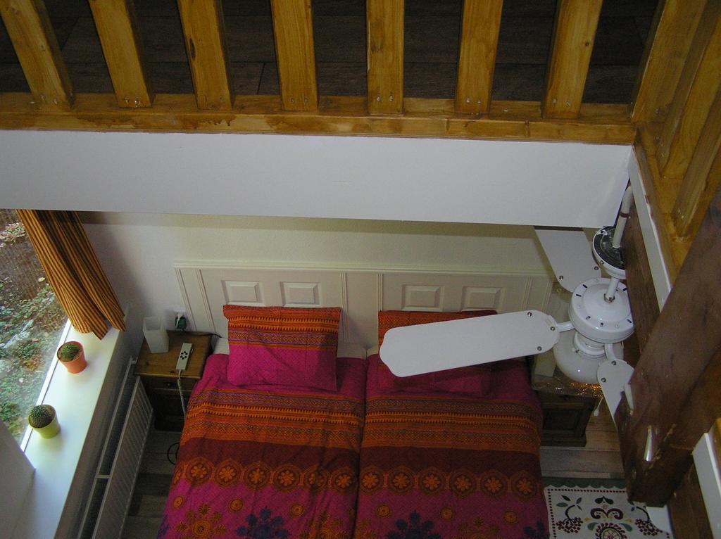 B&B Atelier Maarbeek Hellendoorn Ruang foto